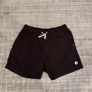 Vuori Men’s Kore Shorts 5” Black - Large